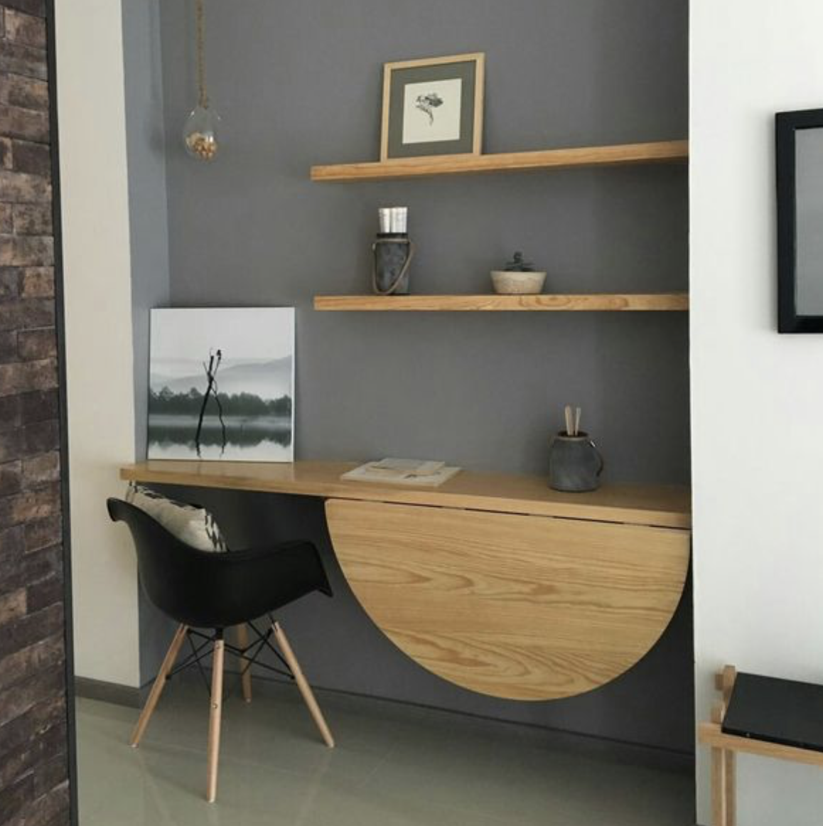 Mejorar el home office con escritorios plegables y móviles